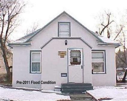 $49,900
Minot 2BR 1BA, Lots of potential in this character home.