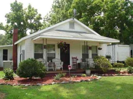 $49,900
Rutherfordton 2BR 1BA, Adorable home! Lots of updates within