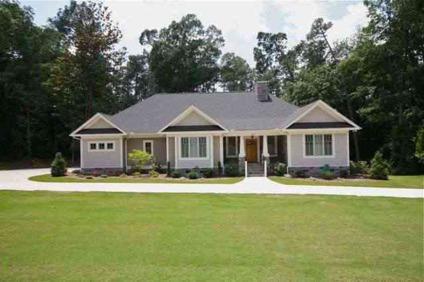 $515,000
Southern Pines Three BR Two BA, Back on the market!!!