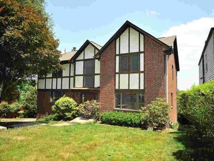 $519,900
Spacious home with amazing views in Squirrel Hill
