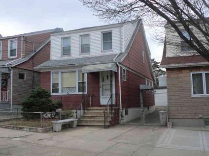$529,000
Maspeth 3BR 2BA, This Fully Detached Two Family Home Offers