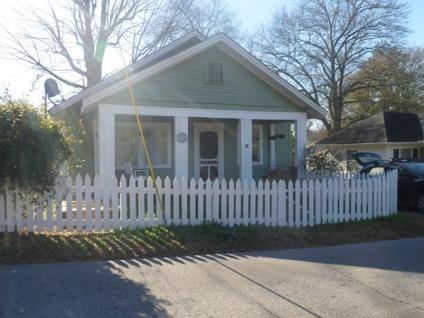 $52,000
Charming Vintage Cottage in the Heart of Commerce