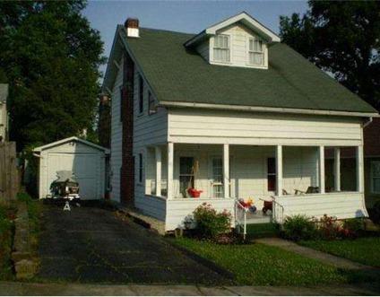 $52,000
HUNTINGTON - Large bedrooms, both with large ...