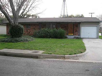 $52,000
Single Family, Traditional - Richland Hills, TX