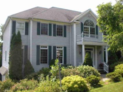 $535,000
Whipporwill Dr Shelton, CT 06484