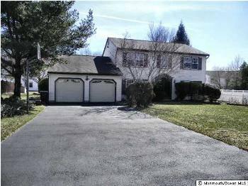 $549,000
Holmdel 4BR 2.5BA, Welcome to this Whitman Colonial