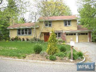 $549,500
Briarcliff Manor 4BR 2.5BA, Great, spacious home on park