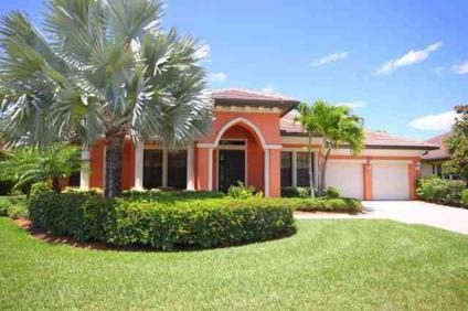 $549,900
Beautiful professionally decorated and fully furnished Crivelli model home by