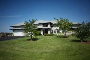 $549,900
Property For Sale at 210 Slalom Ct Minooka, IL