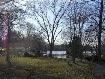$55,000
Lowell, LOWELL - One of the last Ladefront lots in Lake