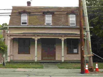 $55,900
128 Linwood Ave, Whitinsville, MA 01588