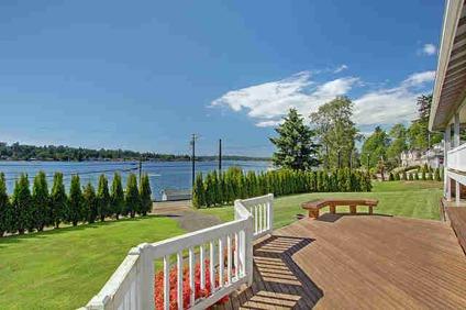 $569,000
Lake Stevens 3BR 1BA, Resort paradise with stunning lake