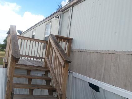$570
Low Down! Beautiful Mobile Home in Fam Park