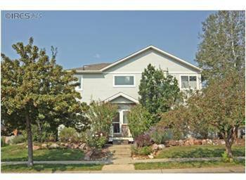 $575,000
Beautiful Updated Dakota Ridge Home with Open Floor