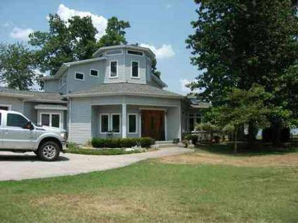$575,000
Exquisite Lake Omaha Home in Cherokee Village, Arkansas