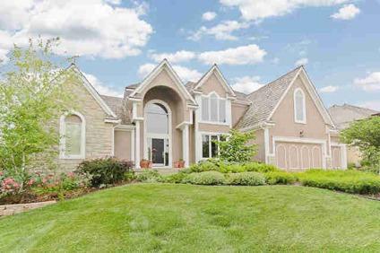 $575,000
Shawnee Mission 5BR 4BA, Spacious & Open Fred Riley 1.5