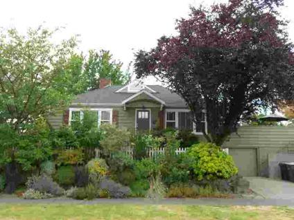 $579,000
Seattle 3BR, First time on the market in 30 years!