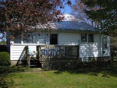 $57,500
Lucinda 2BR 1BA, This cozy, well maintained bugalow is