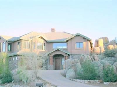 $589,900
High End Custom Home surrounded by dramatic Boulders