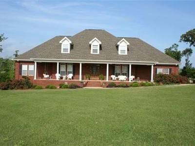 $595,000
Home On 8.13 Acres!