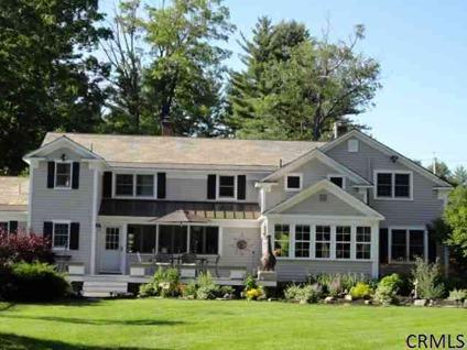 $595,000
Single Family, Farmhouse - Wilton, NY