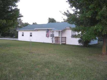$59,900
Adorable home on blacktop, less than 25 minutes to Springfield, updating galore