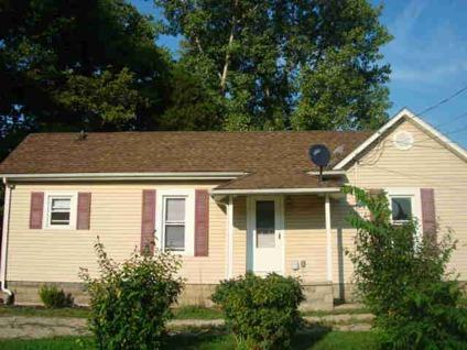 $59,900
Chillicothe 2BR 1BA, Move-in conditions. Double hung thermal