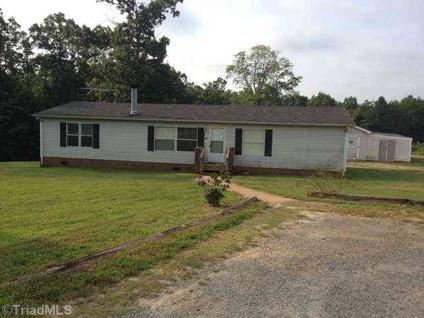 $59,900
Madison, 14.35 acres with 4 bedroom, 2 bath doublewide home.