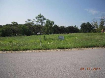 $59,900
Schererville, Build your dream home here! Large .35 acre lot