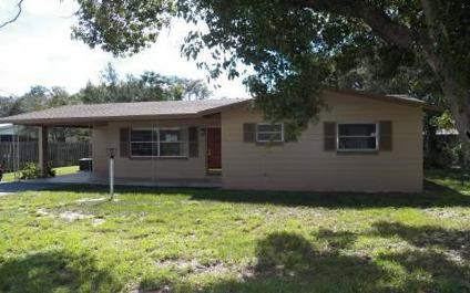 $59,900
Sebring, Lots of room in this home! 3 bedrooms and 2 baths