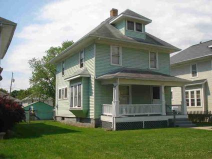 $59,900
Springfield 1BA, Extra large 3 bedroom home!