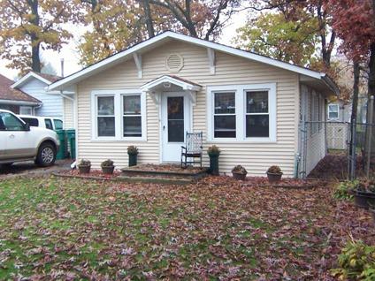 $60,000
33613 N Forest Dr, Gages Lake
