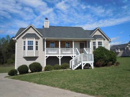 $60,000
Single Family Residential, Ranch - Temple, GA