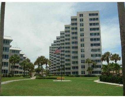 $610,000
Sarasota 2BR 2BA, Your ultimate vacation home awaits you!