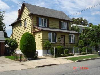$615,000
Flushing Eight BR 1.5 BA, This lovely Center Hall Colonial home is