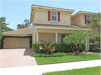 $619,900
Beautiful 6 bedroom/4.5 bathroom Paseos home with desirable preserve views
