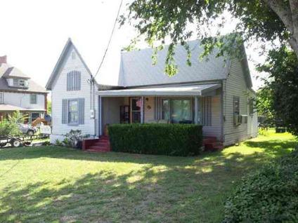 $61,000
Decatur, Historic 2 bedroom home close to Square.