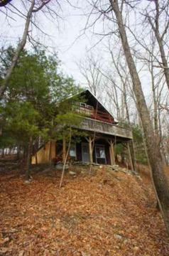 $61,000
Move In Condition 3 Story Poconos Chalet in Amenity Filled Community!