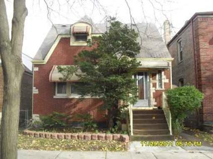 $62,900
Chicago, THREE BEDROOM, ONE AND A HALF BATH HOME PERFECT FOR