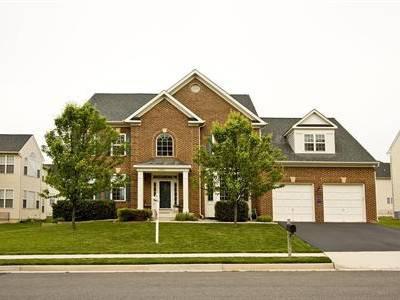 $634,900
Spectacular Brick Front Colonial Loaded W/Upgrades