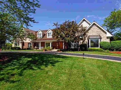 $635,000
Inverness 5BR 4.5BA, Ranch in Braymore Hills....