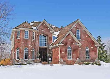 $639,000
Beautiful traditional brick/cedar home in prestigious Silver Glen Estates.