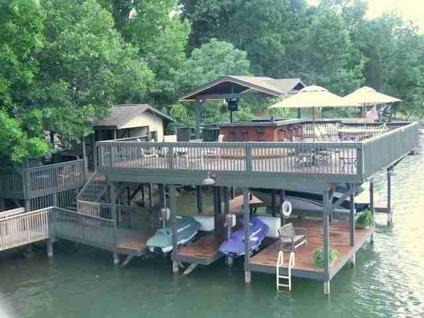 $649,900
Johnson City 4BR 2.5BA, ONE OF KIND ...FIND ON BOONE LAKE!!!
