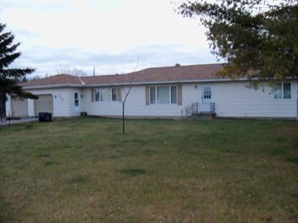 $64,900
Posen, Ranch style house: 1800 sqft 4BR, 1 bath with