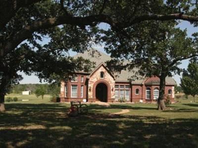$650,000
Country Living on 30 Acres