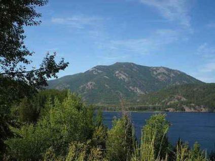 $650,000
Supreme Court Ordered Sale - Lakefront - 2.6 Acres Moyie Lake BC