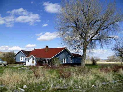 $659,329
Thermopolis 3BR 1BA, Offered in 4 configurations: 1) 80 acre