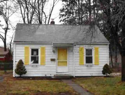 $65,000
East Hartford, PERFECT STARTER HOME. THREE-BEDROOM AND