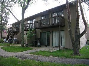 $65,000
Fox Lake 2BR 1BA, Don't miss out on this opportunity to own