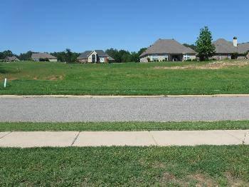 $65,000
Haughton, This one is ready to build on! No neighbors to